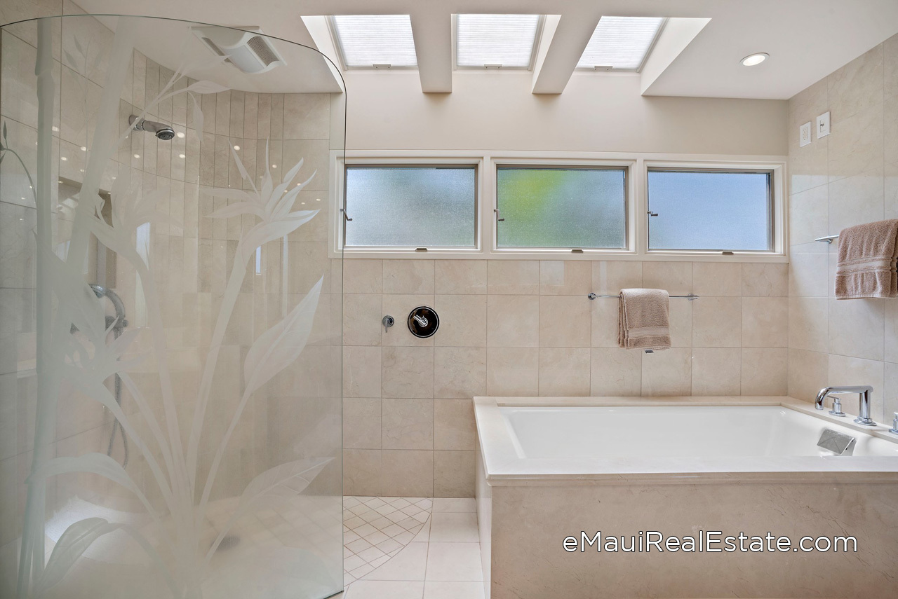 Master Bathrooms are spacious and feature both showers and large bathtubs
