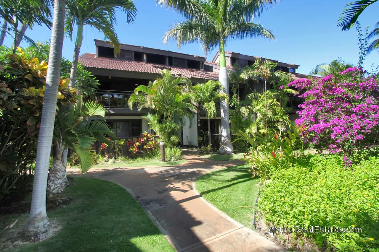 Kihei Resort is a low density vacation condo community in North Kihei.