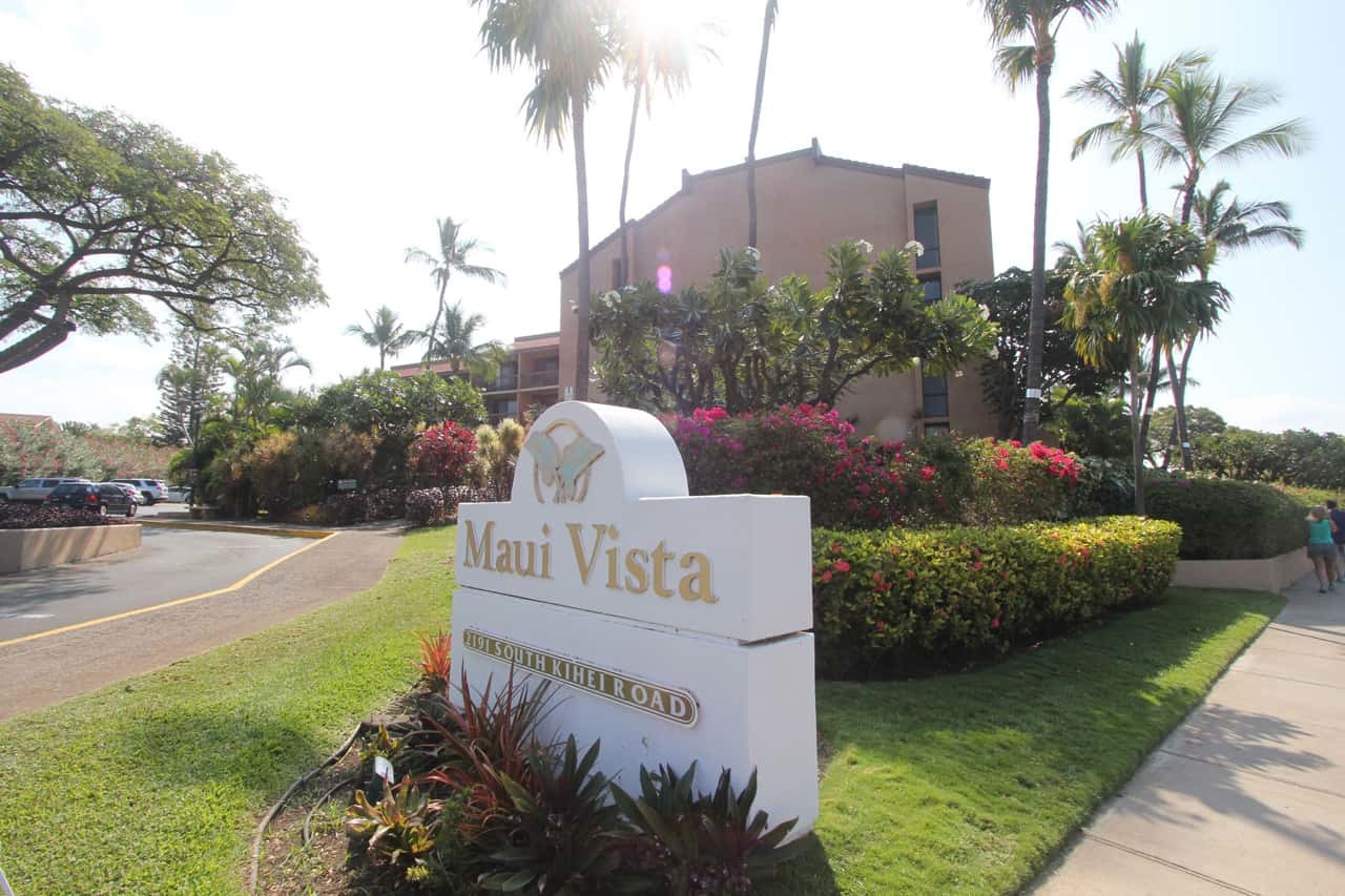 Maui Vista fronts South Kihei Road and is close to great beaches, shops and restaurants