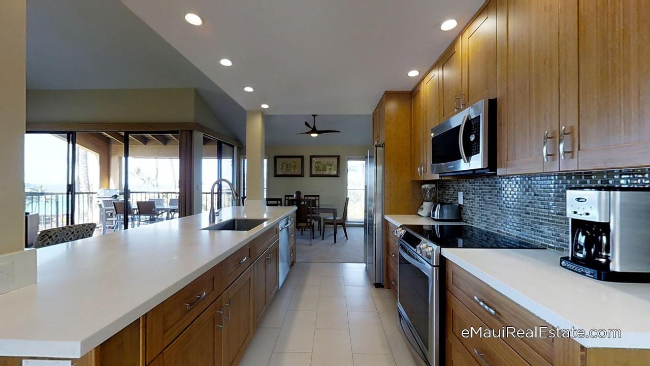 Many of the unit at Wailea Ekahi have been updated with modern kitchens
