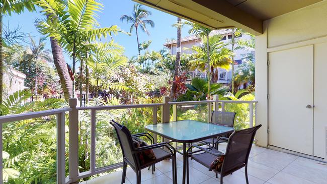 Large covered lanai.